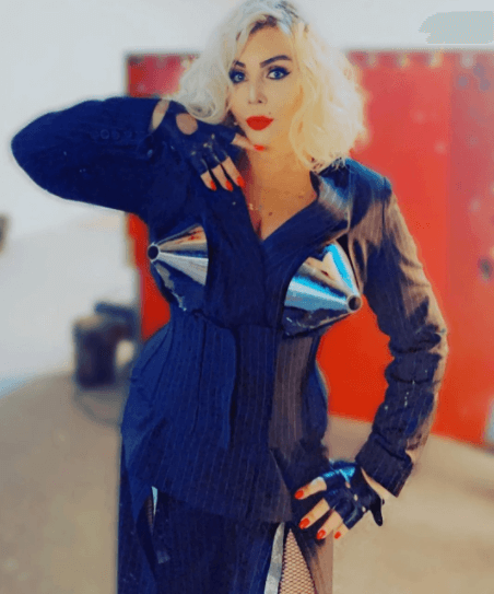 «Желание пошалить»: 51-летняя Ирина Билык в эксцентричном образе раззадорила сеть