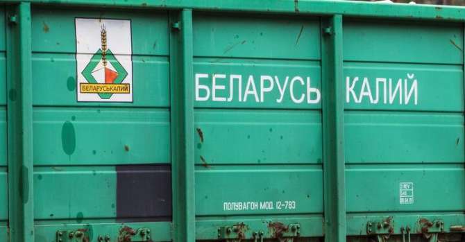 Лукашенко надеется, что через два года у Беларуси будут свои порты на российской Балтике