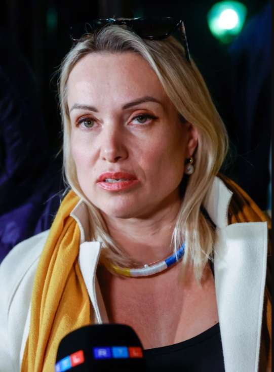 «Скрываюсь в Москве, отказываюсь от убежища во Франции. Сын считает, что я разрушила жизнь своей семьи»