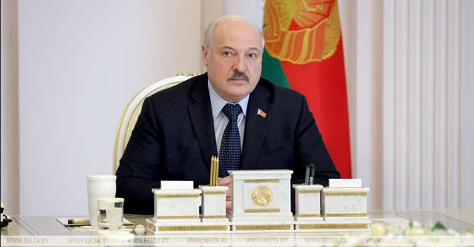 Lukashenko urges to propagate the best things Belarus has