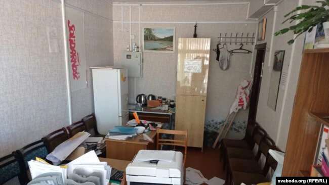 «Забирают с работы и везут на допросы». Независимому профсоюзу «Нафтана» угрожают ликвидацией