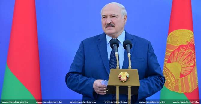 Лукашенко завил, что не может простить своих оппонентов