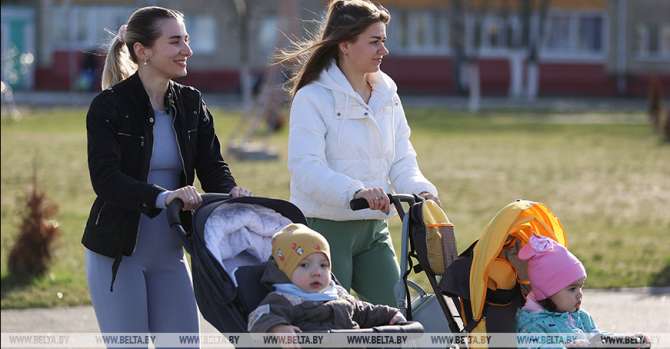 Minister: Belarus' child and family welfare system is clear, consistent