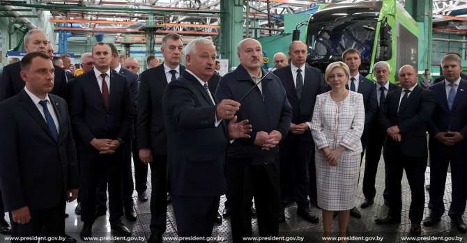 Лукашенко: «Самый главный вопрос для нас сейчас – импортозамещение»