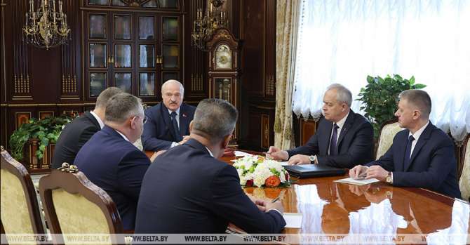 Lukashenko: Belarus' sovereignty and independence are beyond question