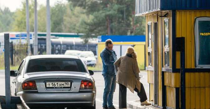 Очереди на границе бьют рекорды: ожидание въезда в Польшу — более 60 часов