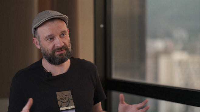 Лошак: «У z-патриотов появилась возможность не словом, а делом доказать свою любовь к Путину и империи, которую он воссоздает»