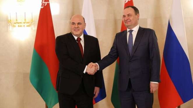 Лукашенко под шумок продал часть экономического суверенитета «за две копейки»