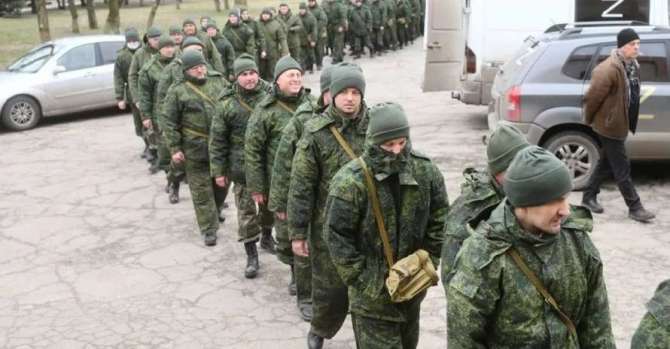Бунт под Сватово: 200 мобилизованных солдат РФ сбежали с передовой » Новости  Беларуси - последние новости на сегодня - UDF