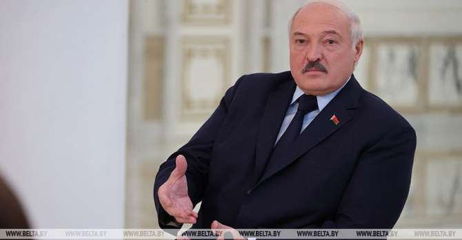 Lukashenko comments on Hollande's, Merkel's statements about Minsk agreements