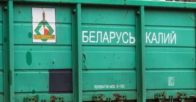 Новые санкции ЕС против Беларуси «подвисли» из-за вопроса по удобрениям