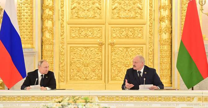 Lukashenko comments on deployment of nuclear weapons, makes radical proposal
