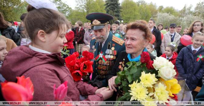 In Pictures: Belarus honors its war veterans