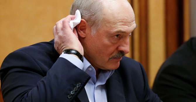 «Генерал КГБ»: Чиновники шепчутся, что Лукашенко выжил из ума