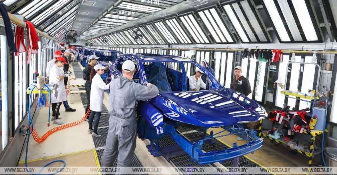 Vice premier: Belarusian car industry is on the rise