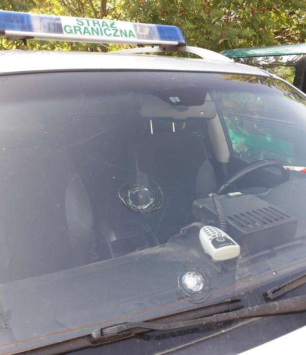 Мигранты со стороны Беларуси напали с ружьем на польских пограничников