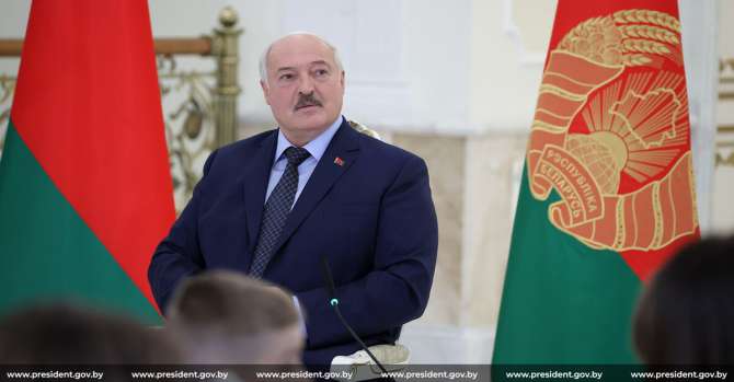 Игра в большую геополитику. Как Лукашенко «спас мир» и «открыл Африку»
