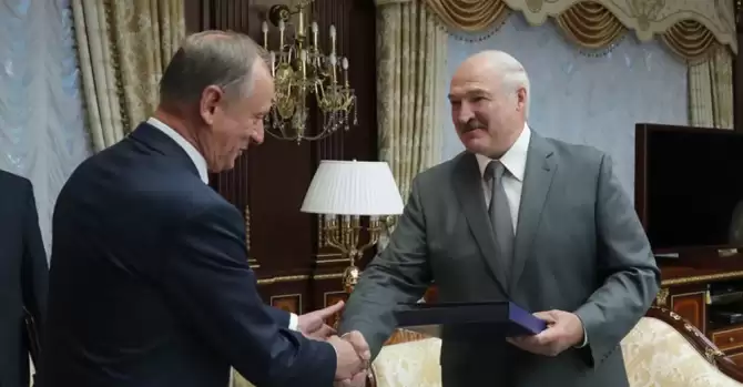 «Генерал СВР»: Никакого разговора Лукашенко с Путиным не было