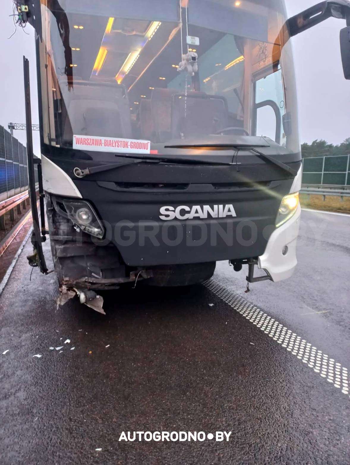 Автобус «Варшава - Гродно» врезался в полицию и пожарную возле Белостока »  Новости Беларуси - последние новости на сегодня - UDF