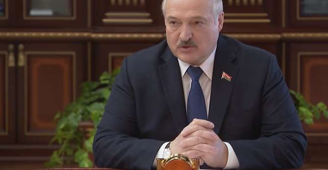 Лукашенко придумал, как еще напакостить уехавшим