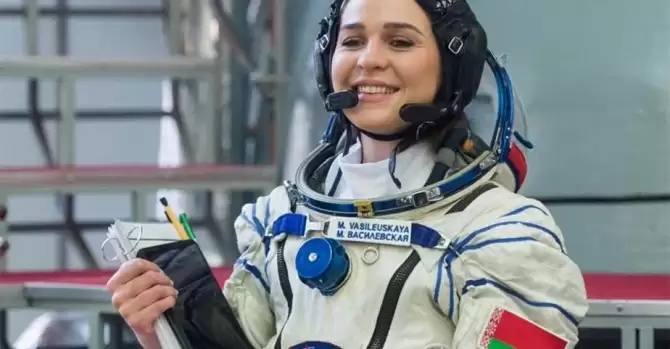 Марина Василевская не хочет возвращаться из космоса в лукашенковскую Беларусь