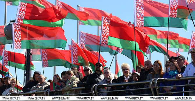 Lukashenko: Belarusian state symbols are inspired by ideas of national dignity, genuine democracy