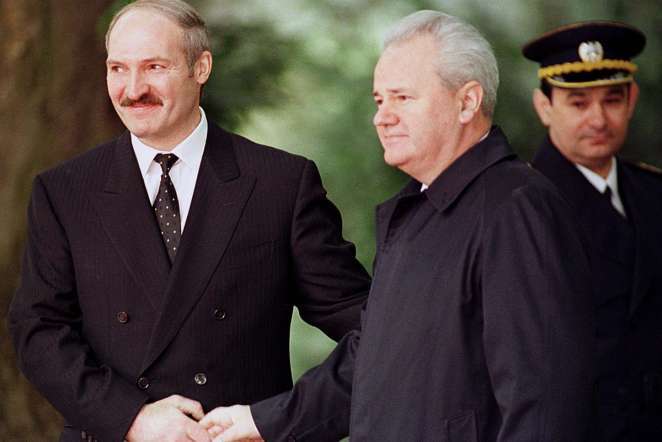 Лукашенко как черная метка. Каких политиков ждала беда после дружбы с руководителем Беларуси