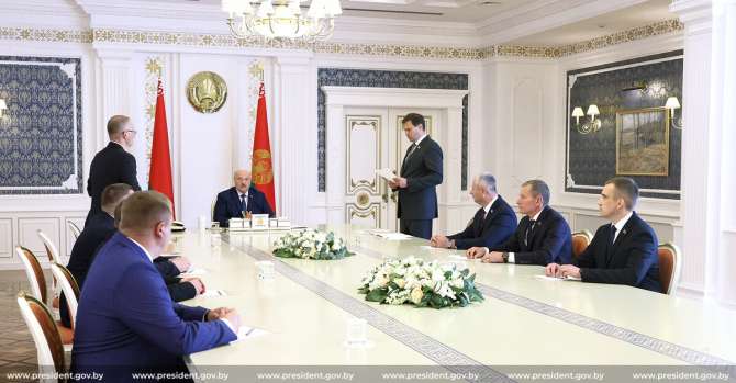 Новые министры и главы администраций. Кадровый четверг у Лукашенко