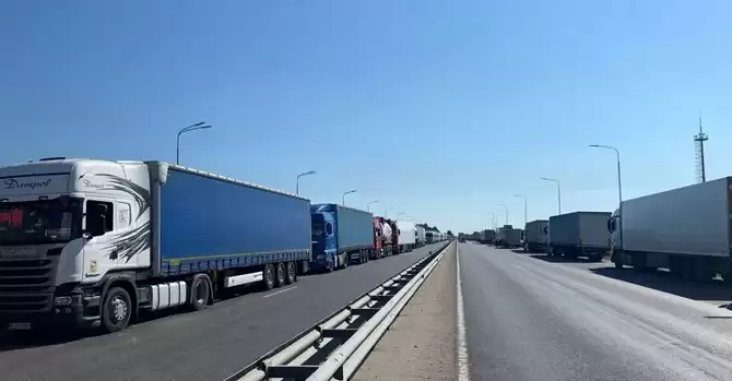 Польша закрыла грузовой поток из Беларуси