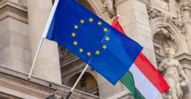 DW: Венгрия упростила условия въезда для белорусов и россиян