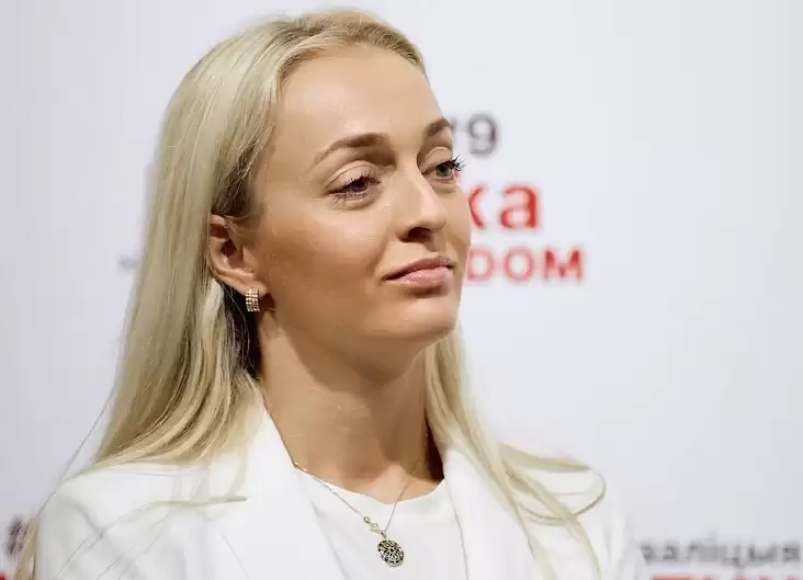 «Позвонил министр: Анжелика, куда ты лезешь?» Бывшая топ «Кока-Колы» рассказывает, как стала спикером КС