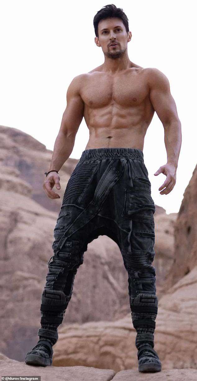 Дурова «сдала» его 24-летняя подруга, работающая на израильский Моссад - СМИ