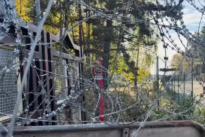 «На корвалоле. Все очень печально». Люди в шоке от закрытия границы с Литвой