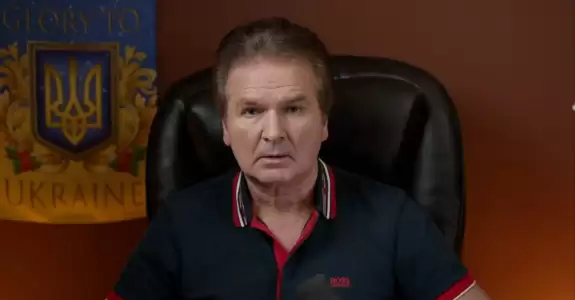 «Кремлю поставили