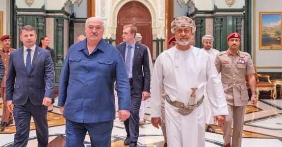 Почему глава МИД