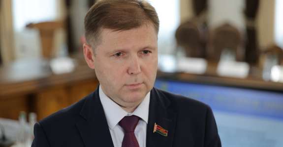 Отец сидел за