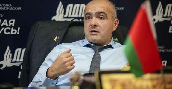 «Заслужил доверие