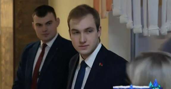 Рядом с Николаем