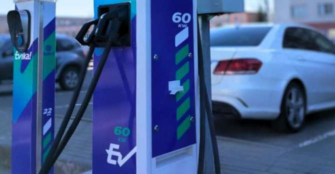 Еще одна сеть зарядных станций для электромобилей повышает тарифы