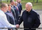 «Чтобы мы не тратили лишние деньги». Лукашенко потребовал разобраться с ФАПами