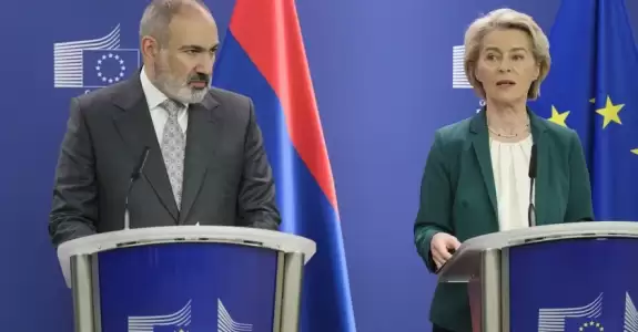 На саммит в Армению