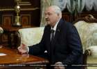 Лукашенко отказался воевать с украинскими «механизаторами и доярками»