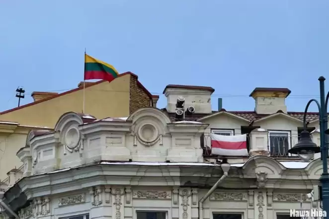Количество белорусов в Литве с ВНЖ продолжает умен